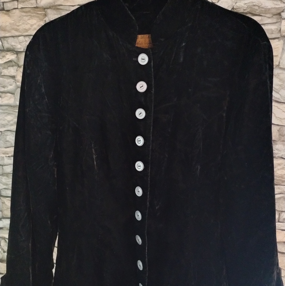 Lucia Lukken crushed velvet jacket medium